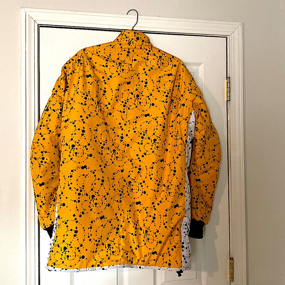 Nike MEN'S Nikelab ACG Insulated Jacket White Yellow black polka Dots SIZE MED. - Picture 2 of 4